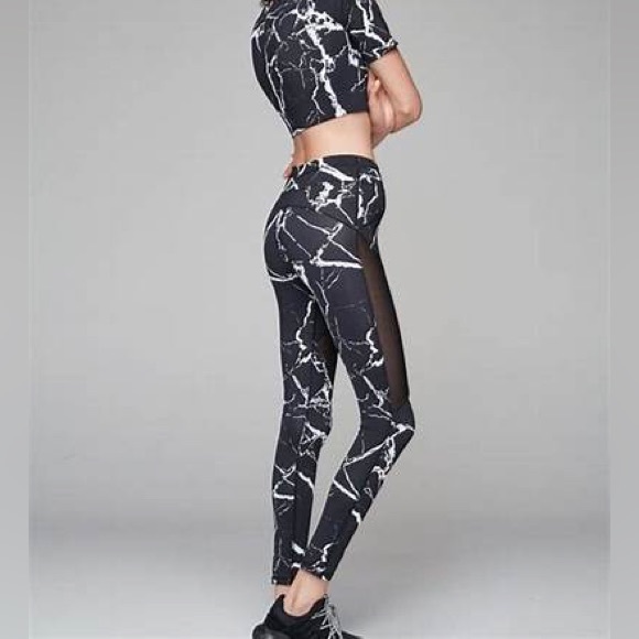 Varley Bicknell legging noir marble - Picture 7 of 16